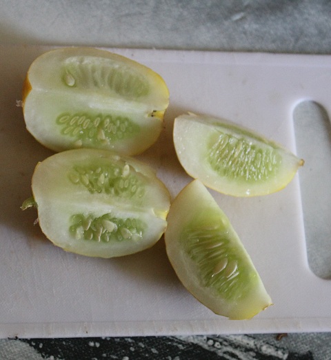 concombre citron coupe.JPG