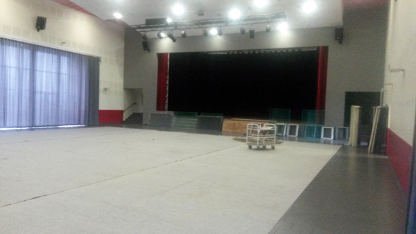 12_salle.jpg